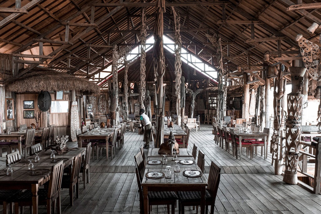 The restaurant with art gallery of the Baliem Valley Resort in Wamena.